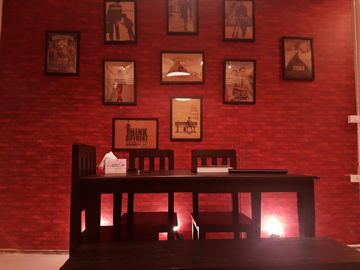 Mana Hostel Bangkok Buitenkant foto